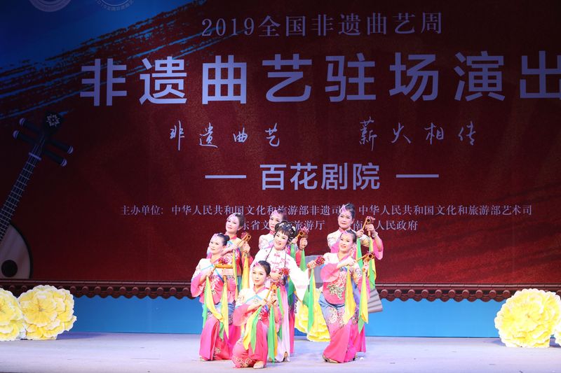 合浦公馆木鱼《金牡丹》在济南百花剧院演出4(1).jpg